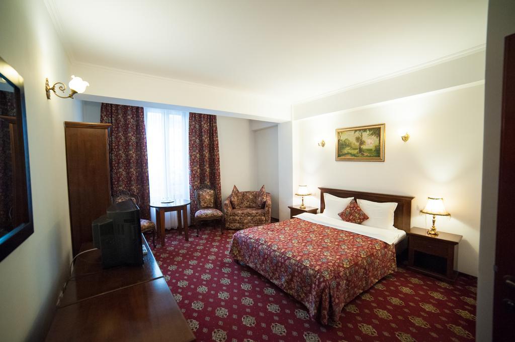 Hotel Vila Royal Bacău Pokój zdjęcie